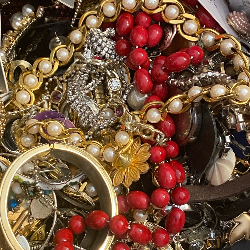 Scrap jewelry lot